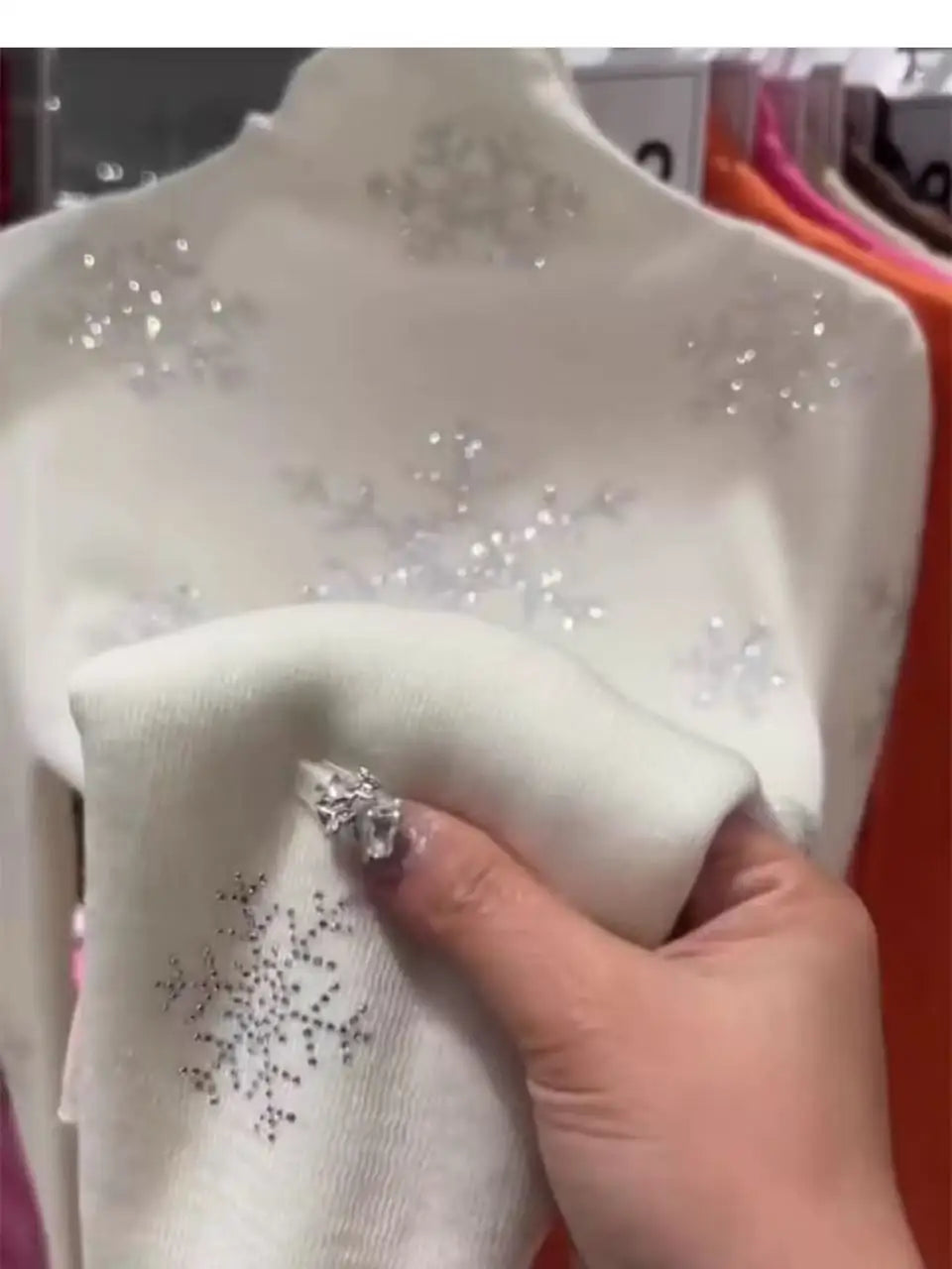 Nouveau dans la tendance étincelle diamants forage chaud blanc cassé pull femmes automne hiver tricots haut tricoté pulls femme vêtements