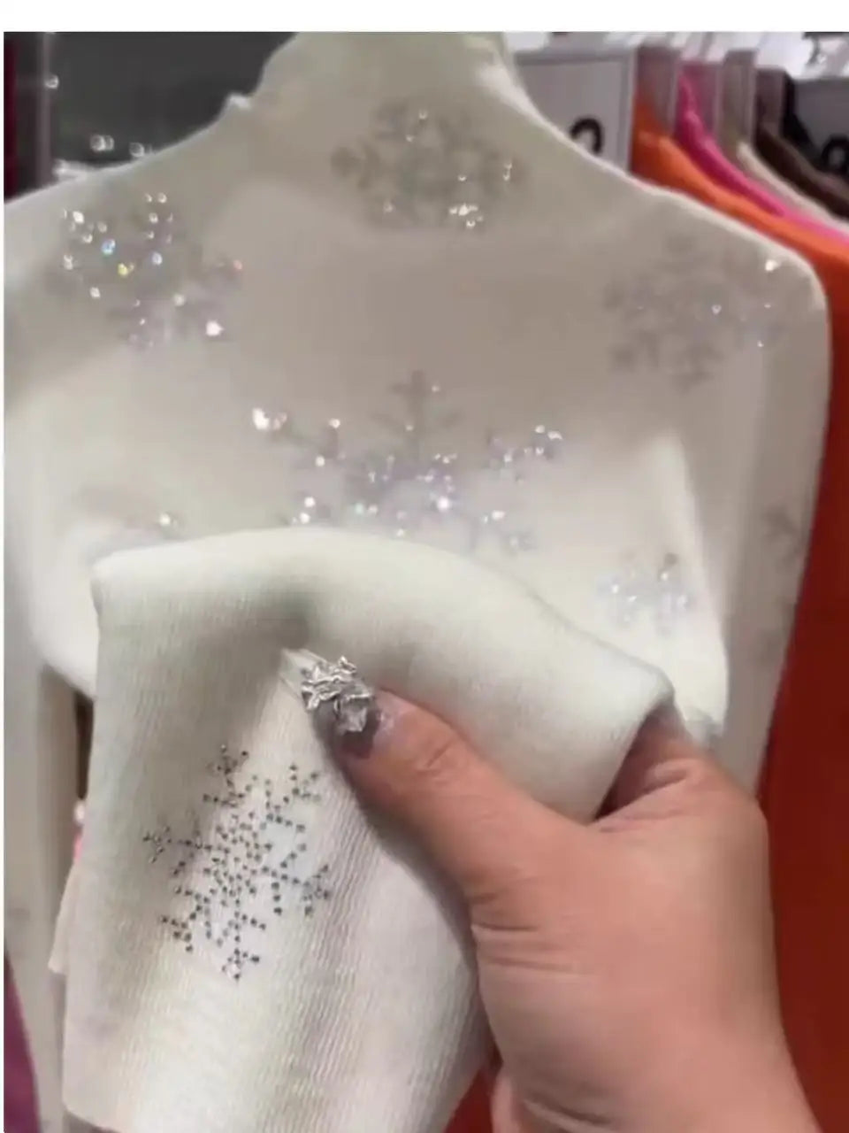 Nouveau dans la tendance étincelle diamants forage chaud blanc cassé pull femmes automne hiver tricots haut tricoté pulls femme vêtements