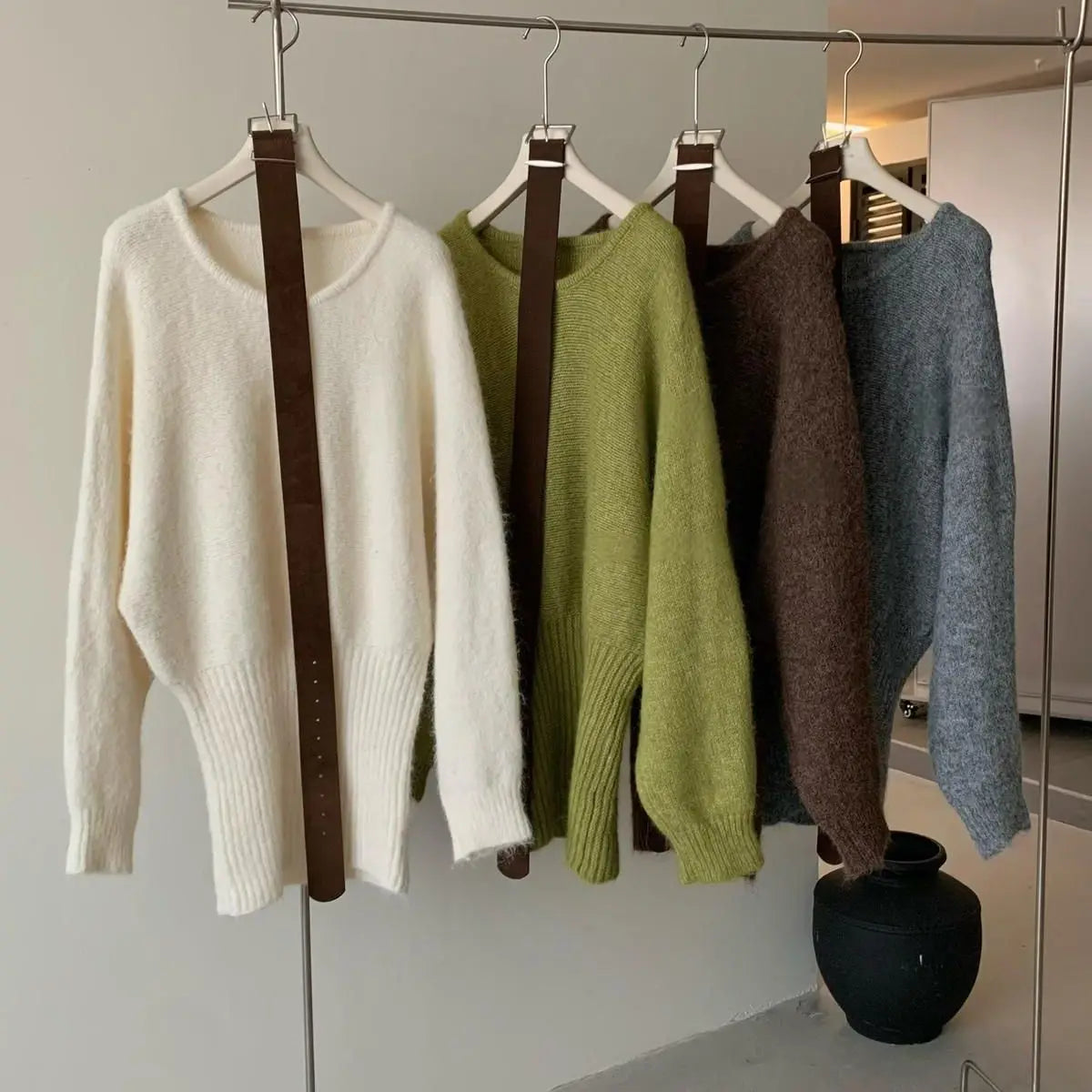 Femmes tricot pull pull manches chauve-souris Sexy longs tricots hanche jupe pull avec ceintures Vintage automne hiver tricoté pulls