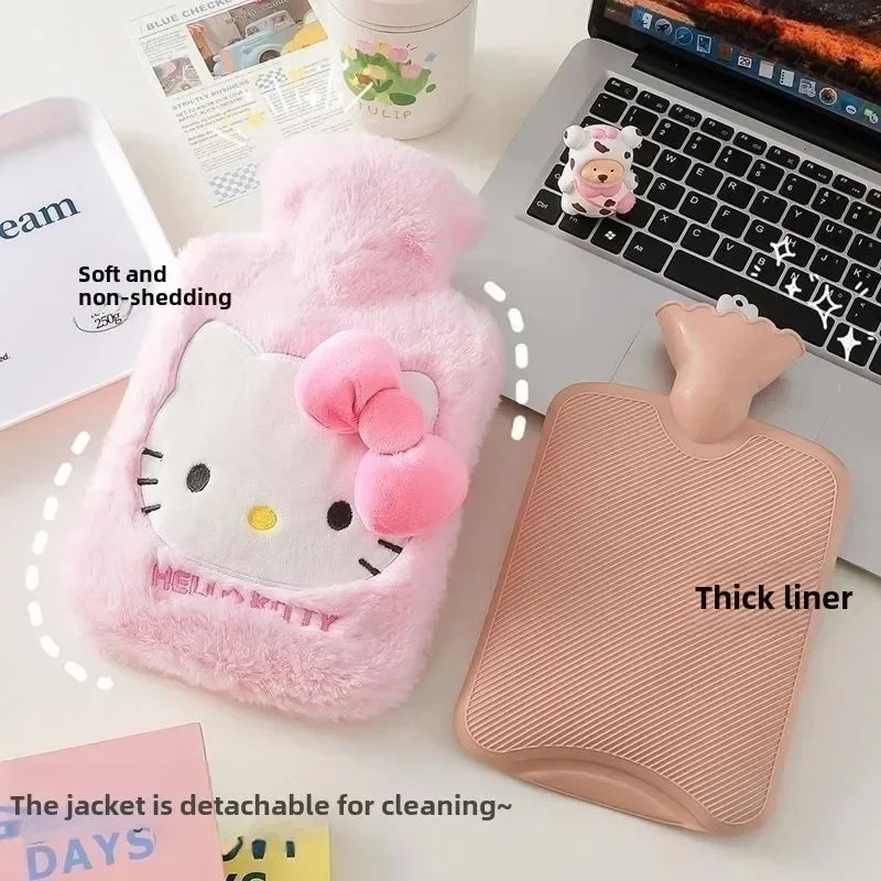 Hello Kitty Kuromi peluche Portable mignon dessin animé bouteille d'eau chaude chaud hiver Anime chaleur sac d'eau bonnes choses pour dortoir fille cadeau
